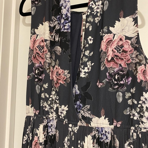 Long Maxi Dress size 14 - Picture 4 of 4